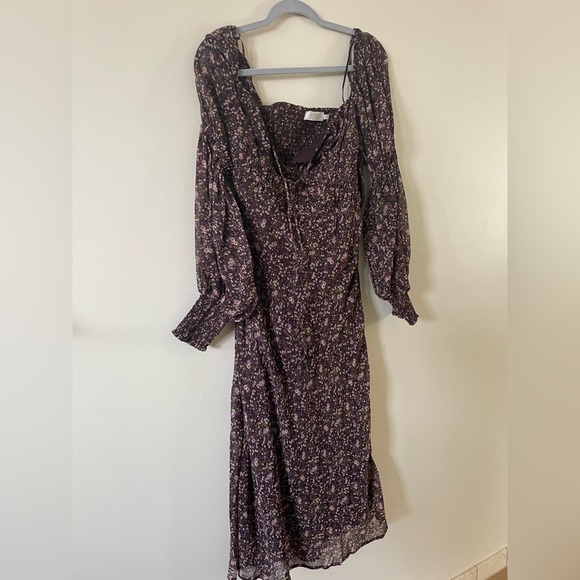 Astr Dresses & Skirts - Midi dress